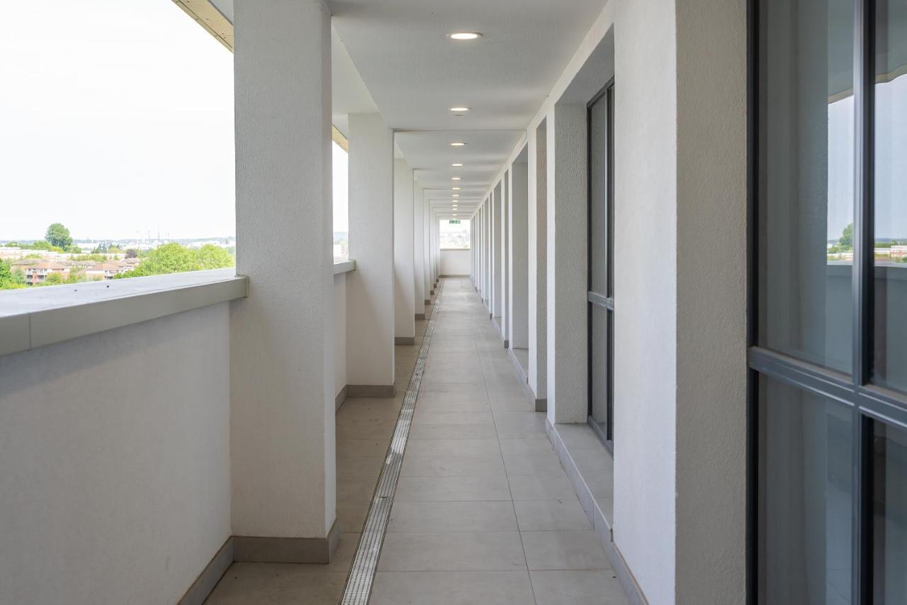 Livestay-Modern Apartments Next To Wembley Stadium London Exterior photo
